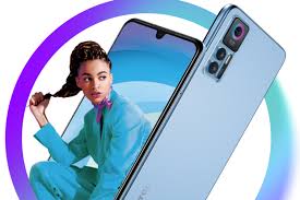 TCL 30+ - OLED screen and NFC at $399 ...