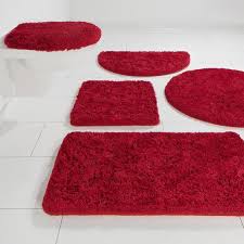 Ein badteppich schafft eine gemütliche und wohnliche atmosphäre in ihrem badezimmer. Badgarnituren Badematten In Rot Preisvergleich Moebel 24