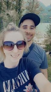 art #artist #artsistoninstagram #sunart #flowerart #sunpainting  #cloudpainting #acryclic #acrylicpainting #goodvibes @#hippie #hippieart