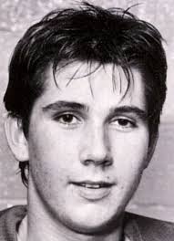 Player photos for the 1986-87 Burlington Cougars at hockeydb.com