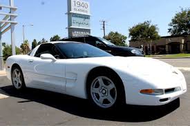 Image result for Arctic White 2000 GM