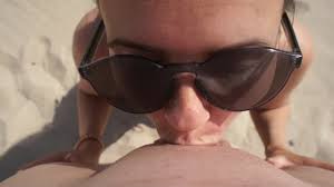 хороший противный секс на открытом воздухе на пляже