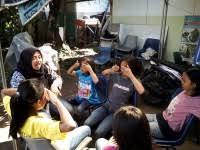 Ruang wujud di alam nyata dan dalam sesebuah karya seni. Komunitas Taman Belajar Senyum Rangkul Anak Anak Buat Belajar