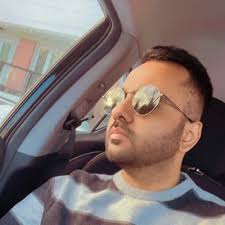 Deep Bhavsar (@deepbhavsarr)