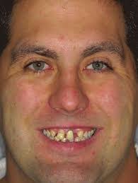 Crystal Steeves's Instagram, Twitter & Facebook