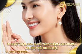 Bí quyết chọn hoa tai nữ vàng trắng kim cương phù hợp với khuôn mặt