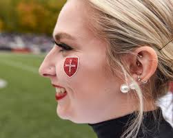 St. John's football beats St. Thomas