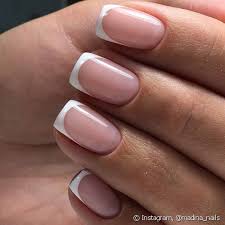 Por isso, também já vemos unhas decoradas com a linha. Unhas Decoradas Com Francesinha 2021 Fotos E Ideias