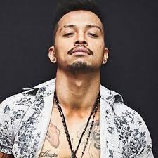 Amor: Dan Murata (@fcdanielmurata)