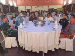 Just like other majlis daerah, it manages local development plans, licensing issues, social and local welfare. Lapan Anugerah Khas Sempena Hari Belia Negara Peringkat Negeri Perak Majlis Belia Malaysia