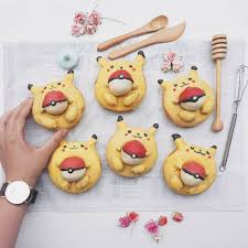 Pikachu Donuts With Pokeball Donut Holes By Anna Chan Annachaannn Essen Essen Und Trinken Kindergeburtstag