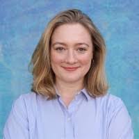 Abbey Roth's Instagram, Twitter & Facebook