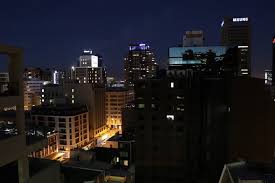 Cape town skyline in south africa with multiple buildings. Stylish Cape Town City Centre Apartment Apartments For Rent In Cape Town Western Cape South Africa