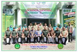 Persaingannya sangat ketat, terutama fakultas kedokteran. Foto Akreditasi Prodi Administrasi Rumah Sakit Oleh Lam Pt Kes Stikes Pelamonia