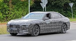 Spy photos of the new 2023 bmw i7. Bmw Begins Testing I7 And 2022 7 Series Phev Prototypes Carscoops