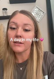 Mandy Mcconnell's Instagram, Twitter & Facebook