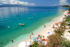 Haben sie sich noch nicht entschieden, wohin die nächste reise gehen soll, lohnt sich ein blick in die zahllosen günstigen angebote bei alltours. Kroatien All Inclusive Urlaub 6 Tage Im 3 Hotel Flug Nur 285
