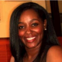 Kelli Slade's Instagram, Twitter & Facebook