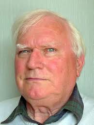 Amazon.com: Nine Lives: 9781859034675: Lean, Frank, Paulin, Jack: Libros