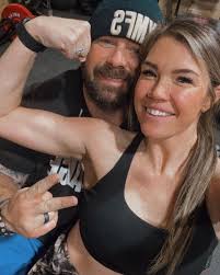 𝟏𝟏 𝐘𝐄𝐀𝐑𝐒 3 wild kids 👧👦👧 1 smokeshow of a husband 🔥 And a life  that's loud, messy, hilarious, and so full of love 💥❤️ You are my calm in  the crazy