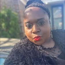 Shonda Mcneil's Instagram, Twitter & Facebook