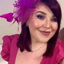 Serena Brewster's Instagram, Twitter & Facebook