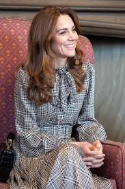 Kate middleton trägt kleid zweimal qz33 neue mode sommer kate middleton kleid ol frauen kleider kurzarm platz kragen feste kleidung casual. Royals Die Gunstige Kleidung Tragen Brigitte De