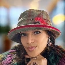 Downton Abbey Tweed Hat With Red Velvet Trim, Vintage Style Rainproof  Winter Hat With Feather Brooch, Smart Crushable Brim, Soft City Hat