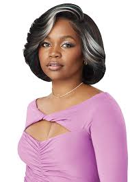 Outre Perfect Hairline Swoop Series Frontal Lace 13"x 4" HD Transparent  Lace Front Wig Swoop 13