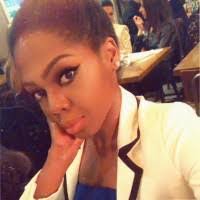 Florence Peters's Instagram, Twitter & Facebook