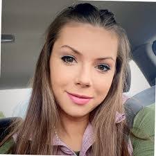 Cheryl Felton's Instagram, Twitter & Facebook