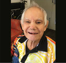 Kerry Britten's Instagram, Twitter & Facebook