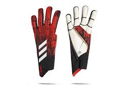 The knit textile upper on these laceless football boots. Adidas Predator Pro Urg 2 0 Tw Handschuh Fh7288 In Rot