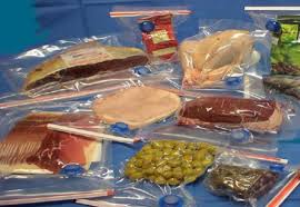 Imagini pentru alimente in caserola de plastic