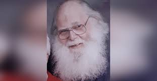 Larry Yaw's Instagram, Twitter & Facebook