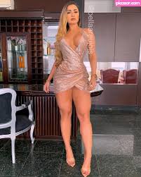 Bella araujo desnuda