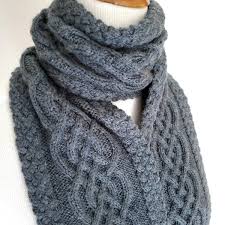 This article will teach you how to switch between different balls of yarn as you knit. Celtic Cable Scarf V E R Y P I N K C O M Knitting Patterns And Video Tutorials