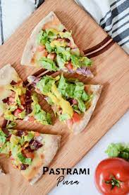 Pastrami Pizza Recipe Gourmet Pizza Toppings Homemade Pizza Recipe Easy Pizza Toppings Combinations