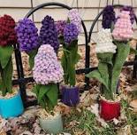 Make an Upcycled Wool Hyacinth Flower Bouquet