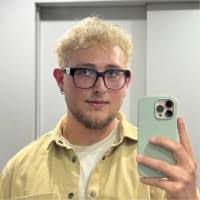 80+ "Daniel Stroe" profiles