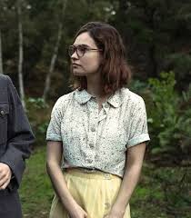 Netflix has given a first look at upcoming movie the dig, starring carey mulligan, ralph fiennes and lily james. Dear Johnny Flynn You Are One Talented Man The Ending Of Netflix S The Dig Explained