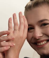 14K Solid Gold Diamond Cluster Ring, Natural Round Diamond Curved Ring,  Dainty Delicate Wedding Band for Women, Fine Jewelry Gift