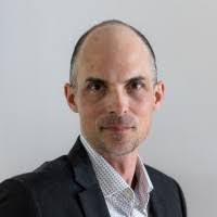 Wayne Gratton's Instagram, Twitter & Facebook