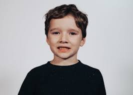 Wesley Mueller's Instagram, Twitter & Facebook