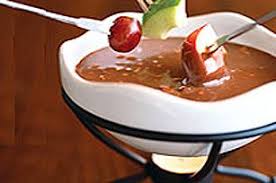 15 Minutes 2 Ingredients Et 2 Etapes Toutes Simples A Suivre Pour Preparer Cette Fondue Exquise Epa Chocolate Fondue Recipe Dessert For Dinner Fondue Recipes