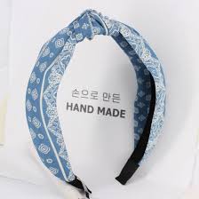 Check out our cute hair clips selection for the very best in unique or custom, handmade pieces from our barrettes & clips shops. China Fashion Women Hair Accessories Girls Cute Hair Band Wholesales Cheap Hair Accessories Hair Braided Headband China Hair Band For Girls And Custom Hair Band Price
