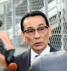 Aug 21, 2020 · トップで総裁の野村悟被告（73）は看護師の言動に怒りを覚えたと認めたが、事件への関与については否定した。 事件は2013年1月に福岡市博多区. ç·è£ã¯éš å±… ä¼šé•·ã¯è±¡å¾´ å·¥è—¤ä¼šå¹¹éƒ¨ è¨¼äººå°‹å•ã§èªžã‚‹ è£ã‹ã‚Œã‚‹å·¥è—¤ä¼š æœæ—¥æ–°èžãƒ‡ã‚¸ã‚¿ãƒ«