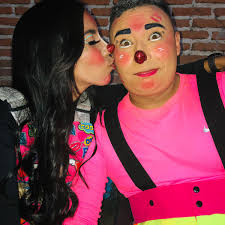 Recetas navideñas 🎄. Pechuga de pollo rellena con arándanos Ingredientes:  4 pechugas de pollo deshuesadas y sin piel Sal y pimienta al gusto 1/2 taza  de arándanos secos 4 oz de queso