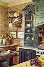 French kitchen interior design pictures from kitchen maker perene. 20 Moglichkeiten Eine Franzosische Landhauskuche Zu Kreieren Kuche Deko French Country Kitchens Country Kitchen Designs Tuscan Kitchen
