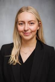 Rachel Cluff's Instagram, Twitter & Facebook